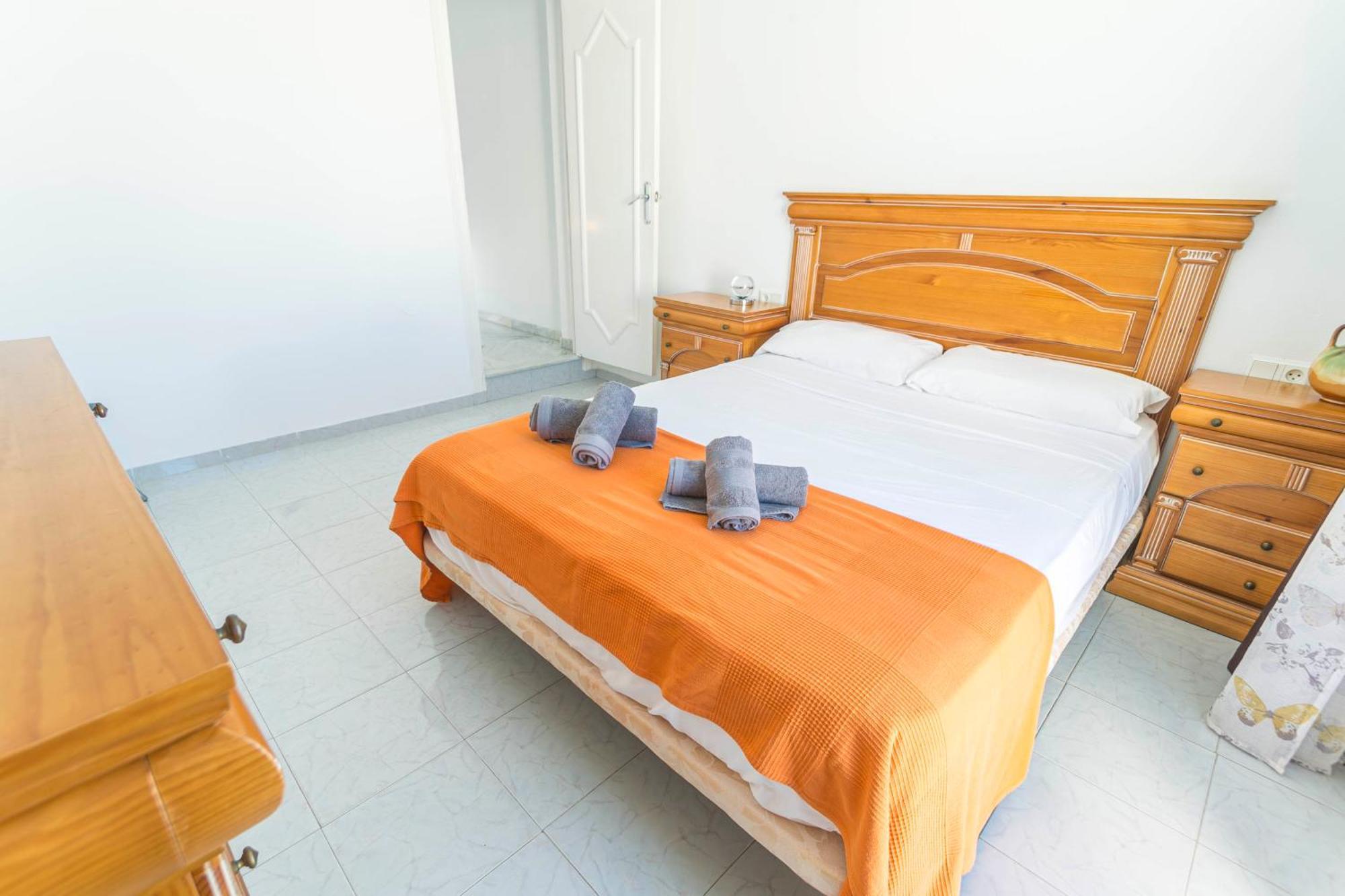 Canovas Nerja - Casa Adosada Con Piscina Los Huertos 3 Hébergement de vacances Nerja